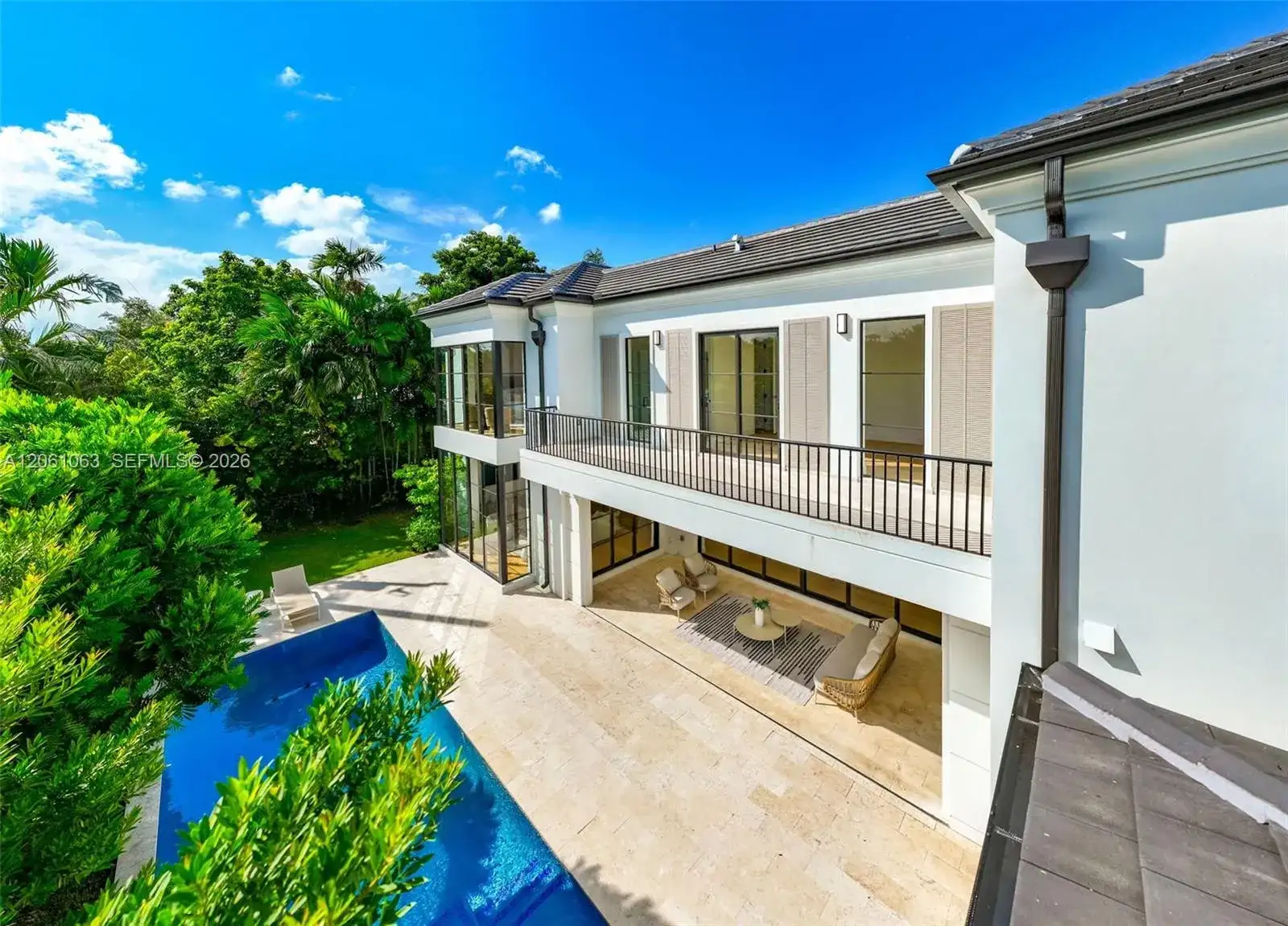 1220 S Alhambra Cir, Coral Gables FL 33146 photo 5