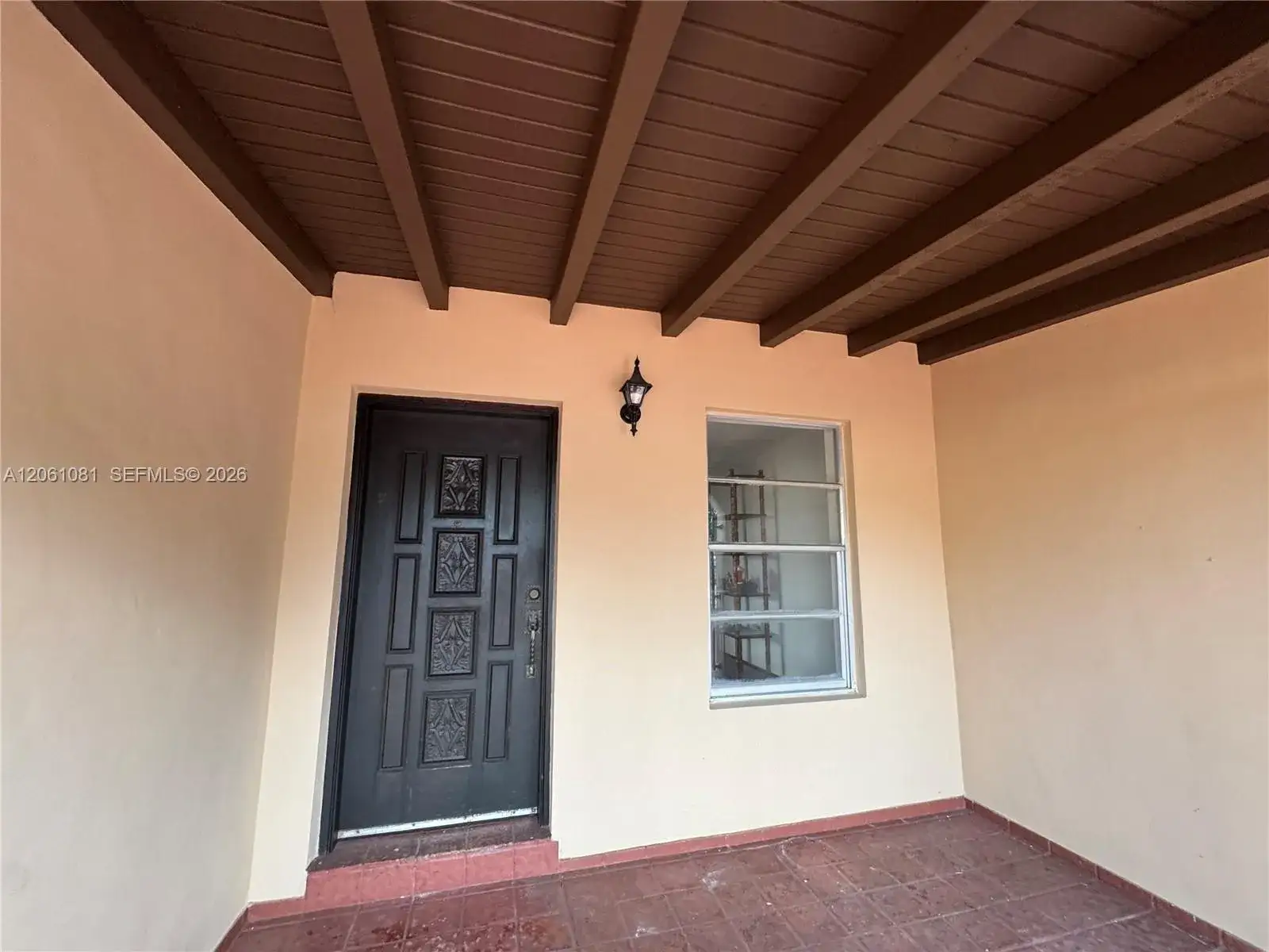 2524 SW 6th St, Miami FL 33135 photo 3