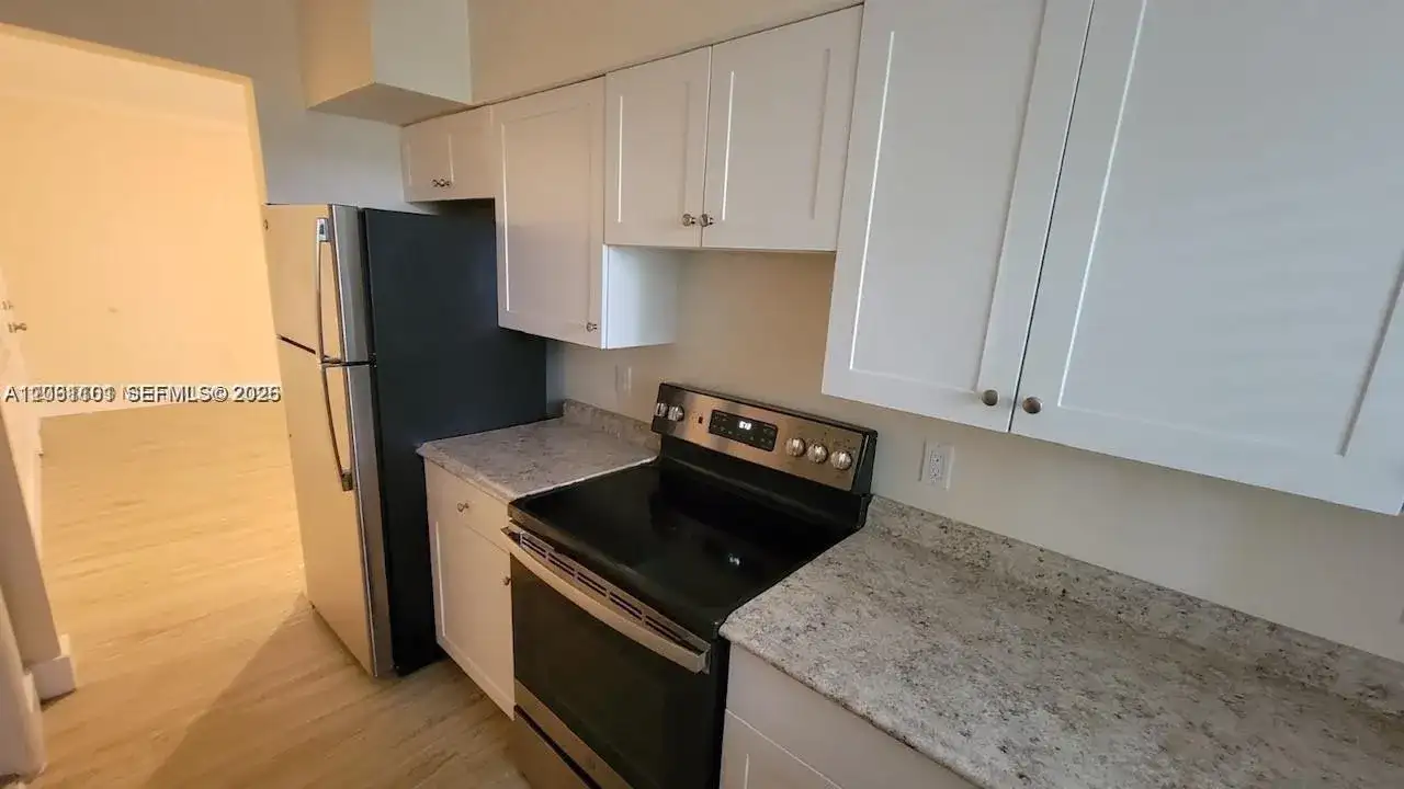 835 Lenox Ave # 106, Miami Beach FL 33139 photo 4