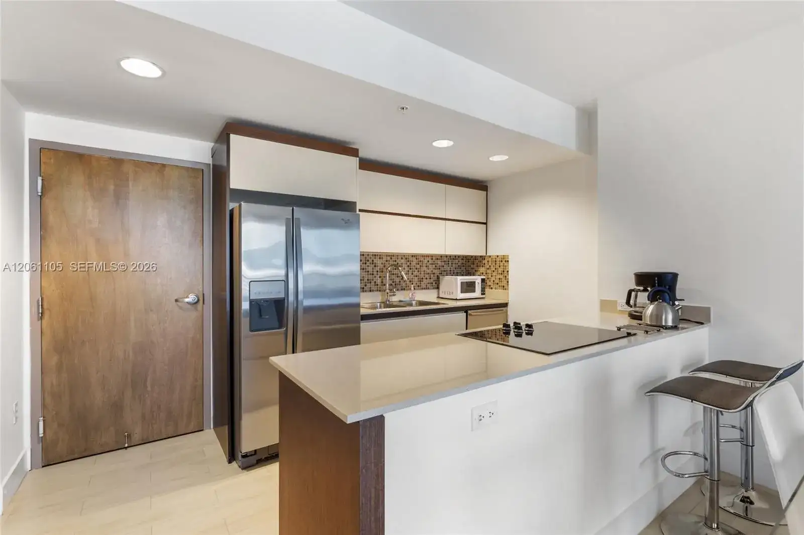 2155 Washington # 401, Miami Beach FL 33139 photo 4