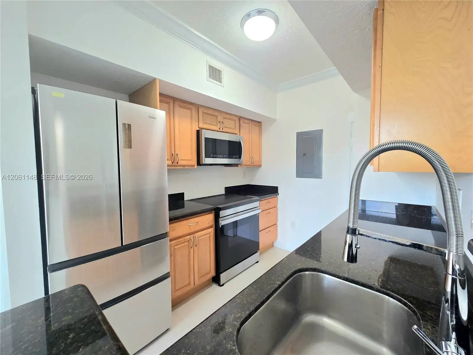 11600 SW 2nd St # 18104, Pembroke Pines FL 33025 photo 5