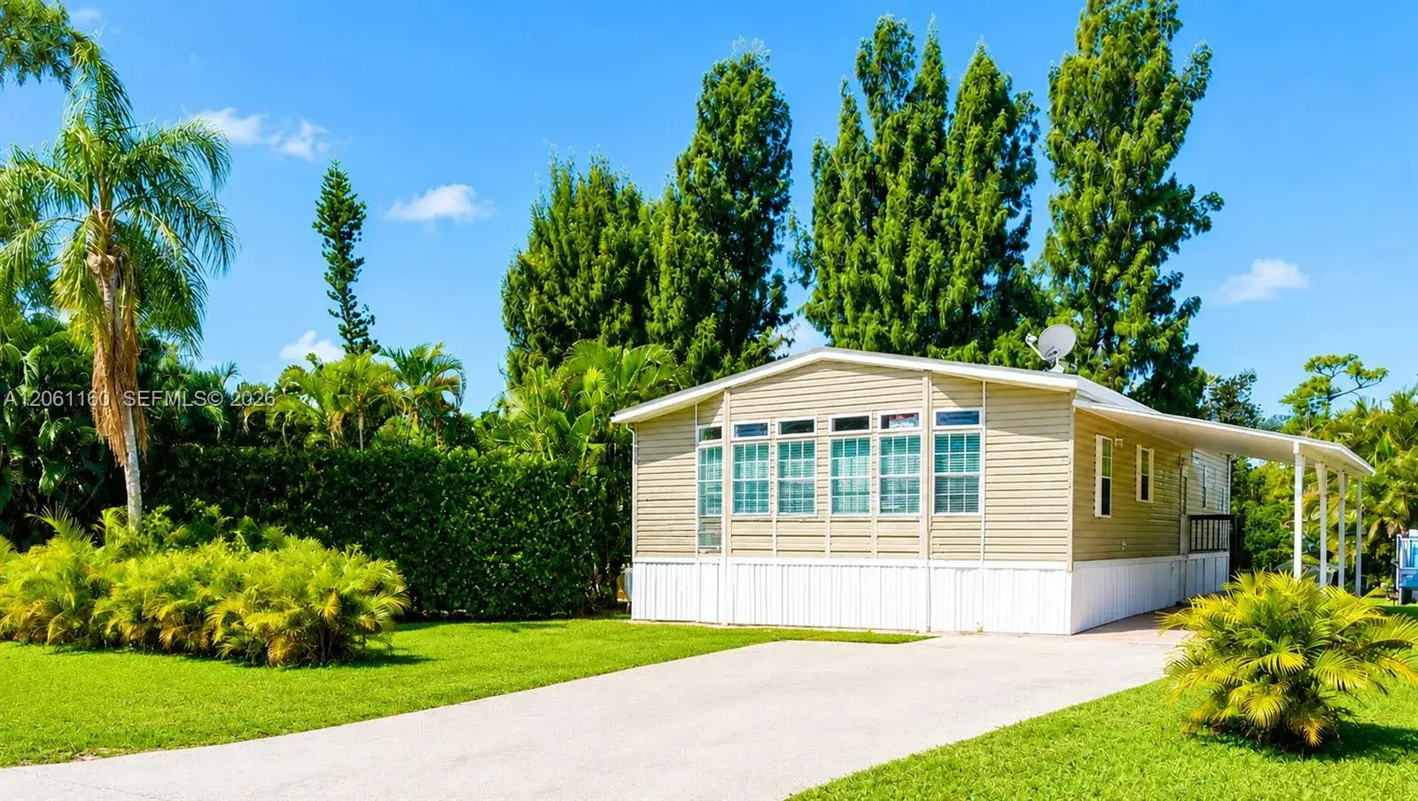 20472 Luettich Ln, Other City - In The State Of Florida FL 33928