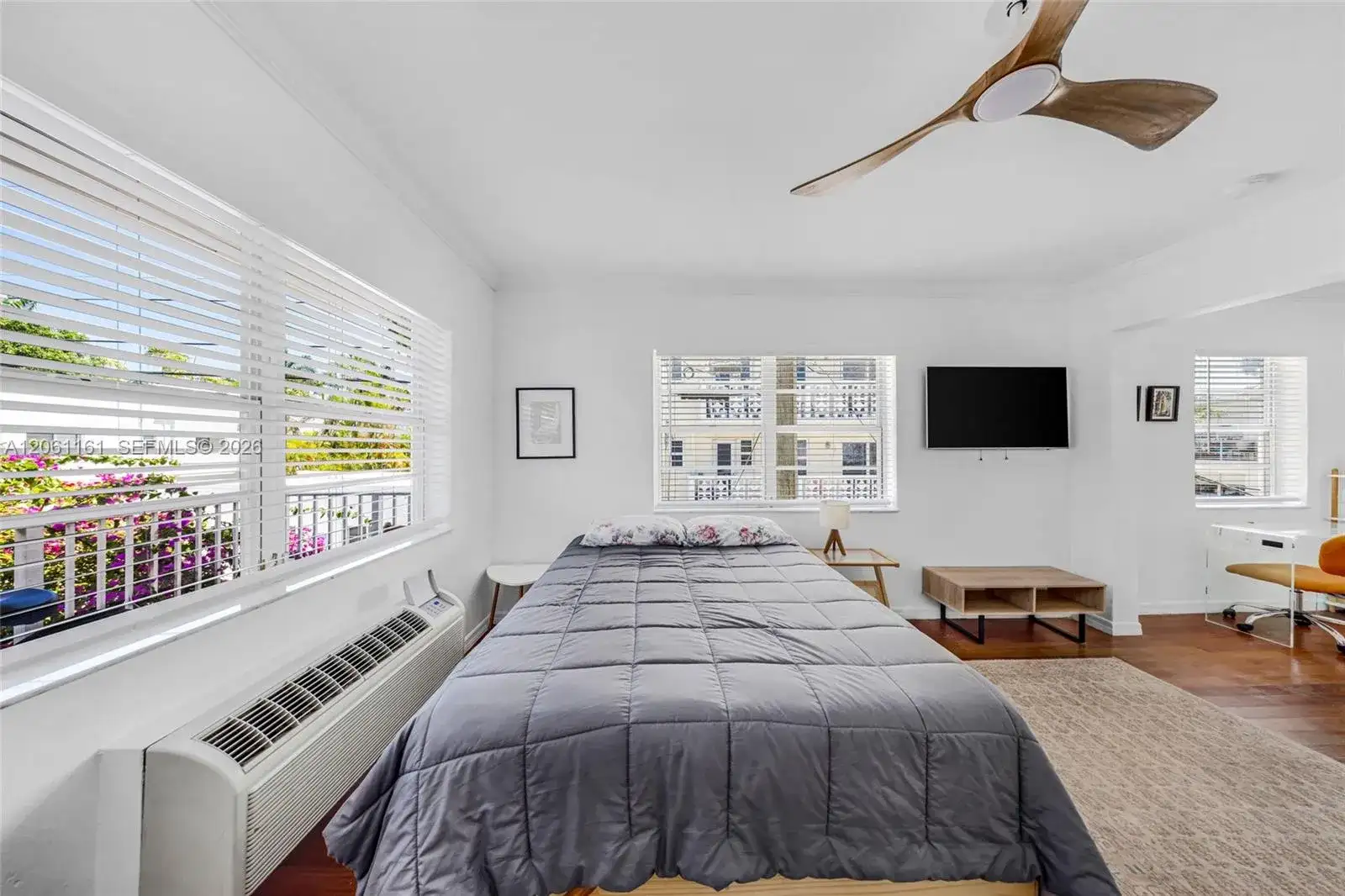 901 Meridian Ave # 207, Miami Beach FL 33139 photo 3