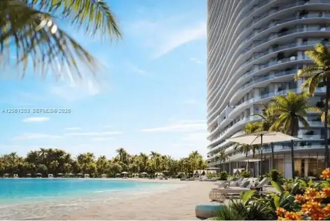 2411 Laguna Circle # 2010, Miami FL 33181