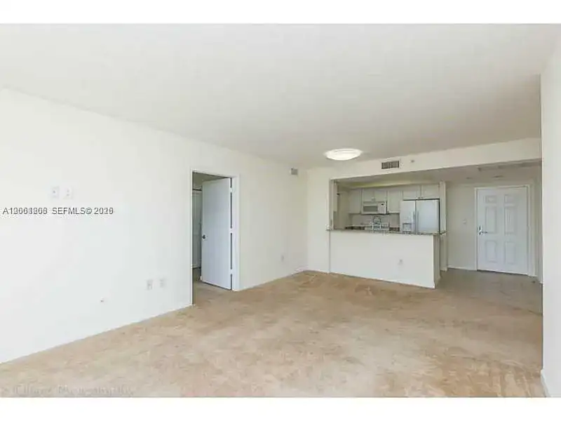 19501 W Country Club Dr # 2205, Aventura FL 33180 photo 3