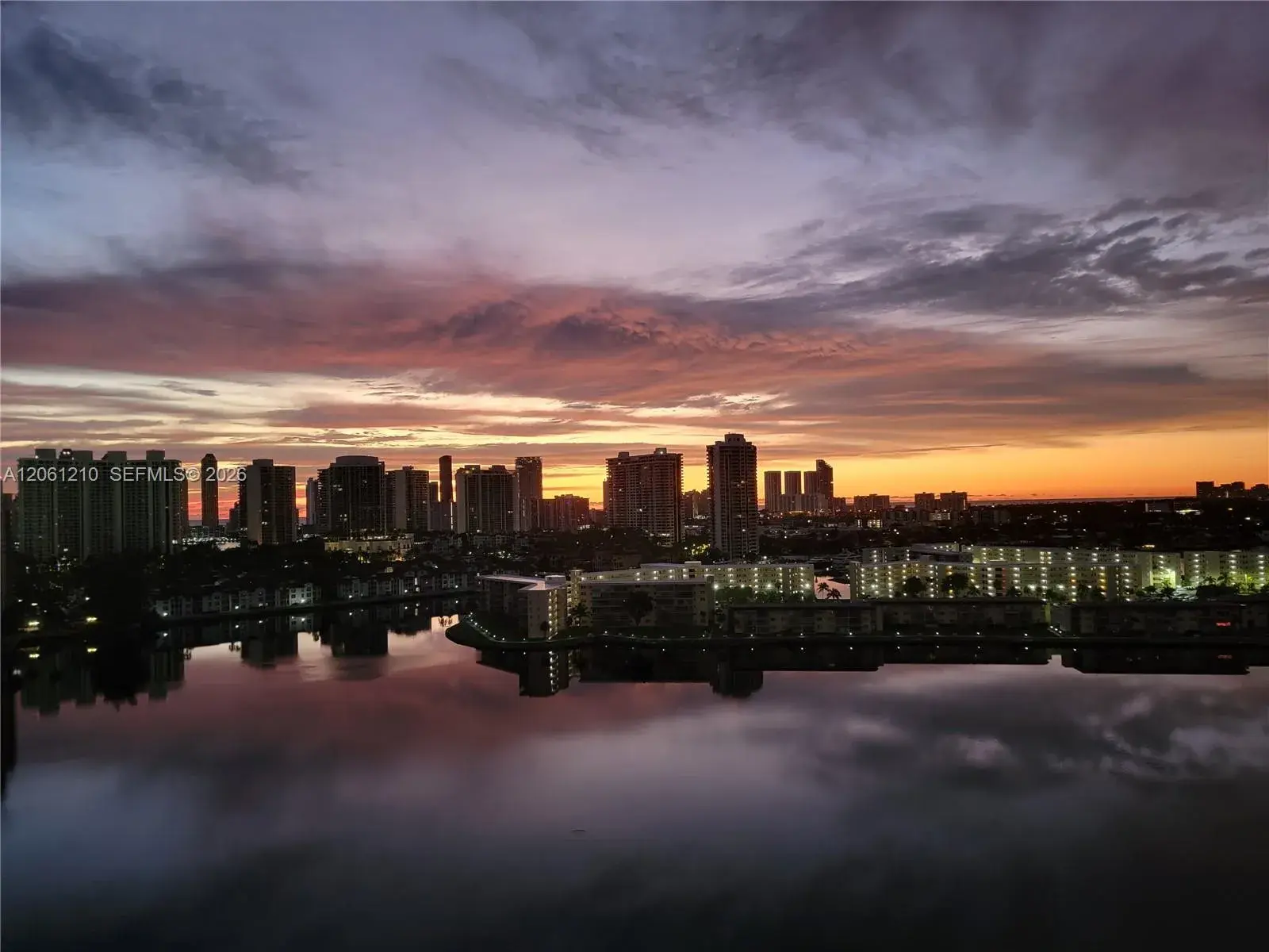 18081 Biscayne Blvd BOAT SLIP & UNIT # 1805, Aventura FL 33160