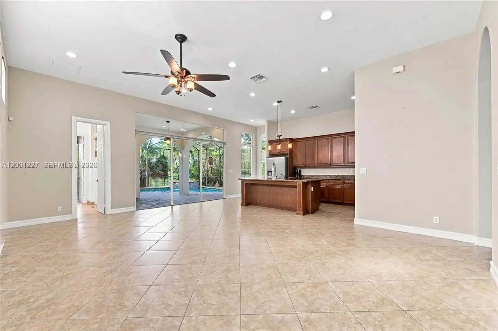10726 NW 80th Cir, Parkland FL 33076 photo 5