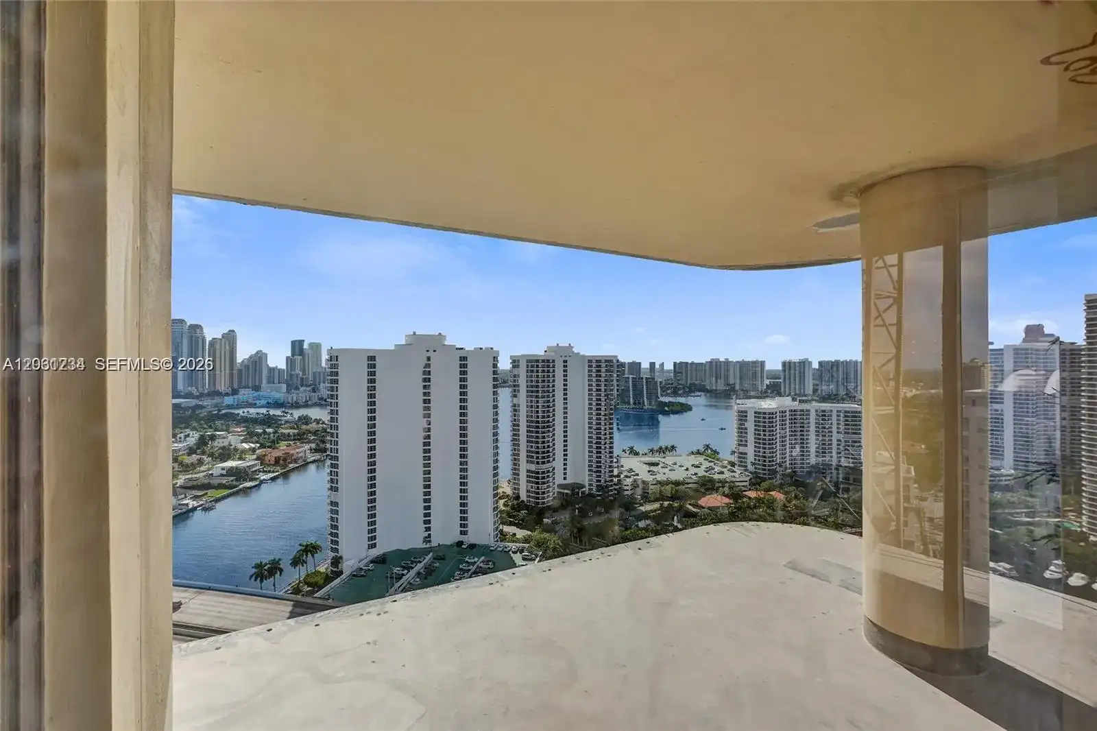 19355 Turnberry Way # 26E, Aventura FL 33180