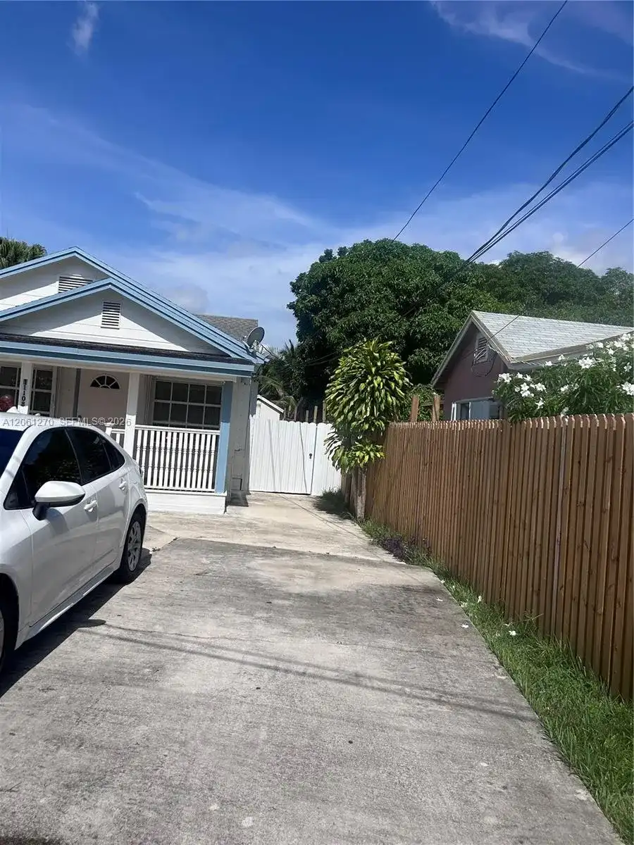 11108 Peachtree Dr # 0, Miami FL 33161