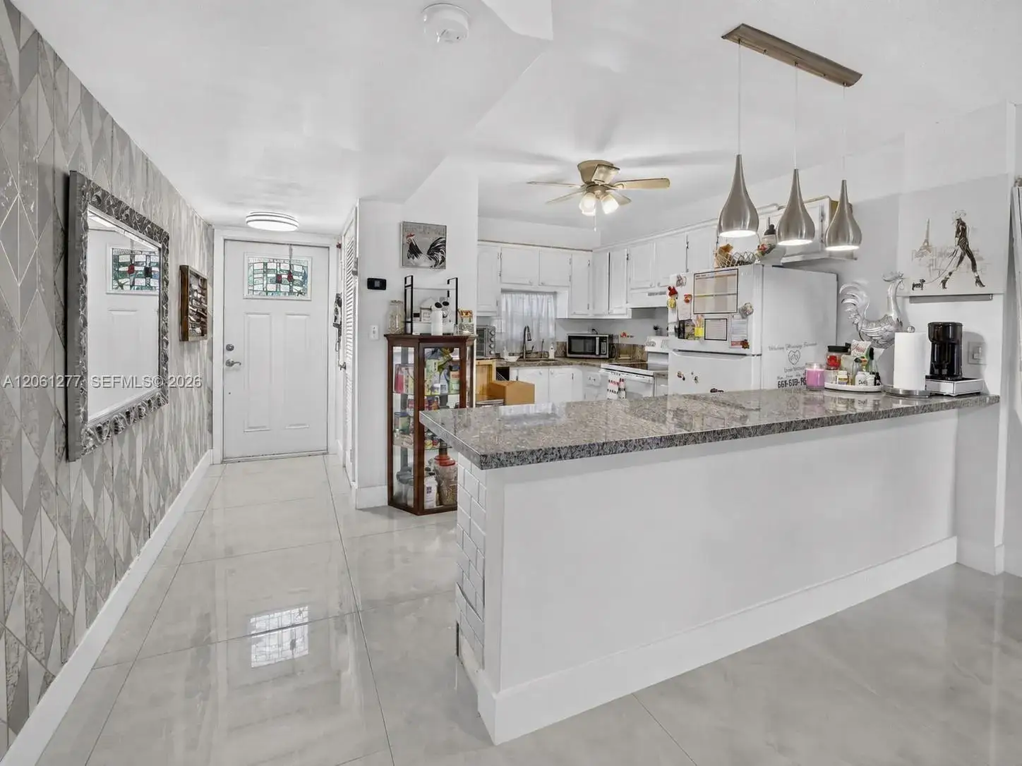 8941 S Hollybrook Blvd # 202, Pembroke Pines FL 33025