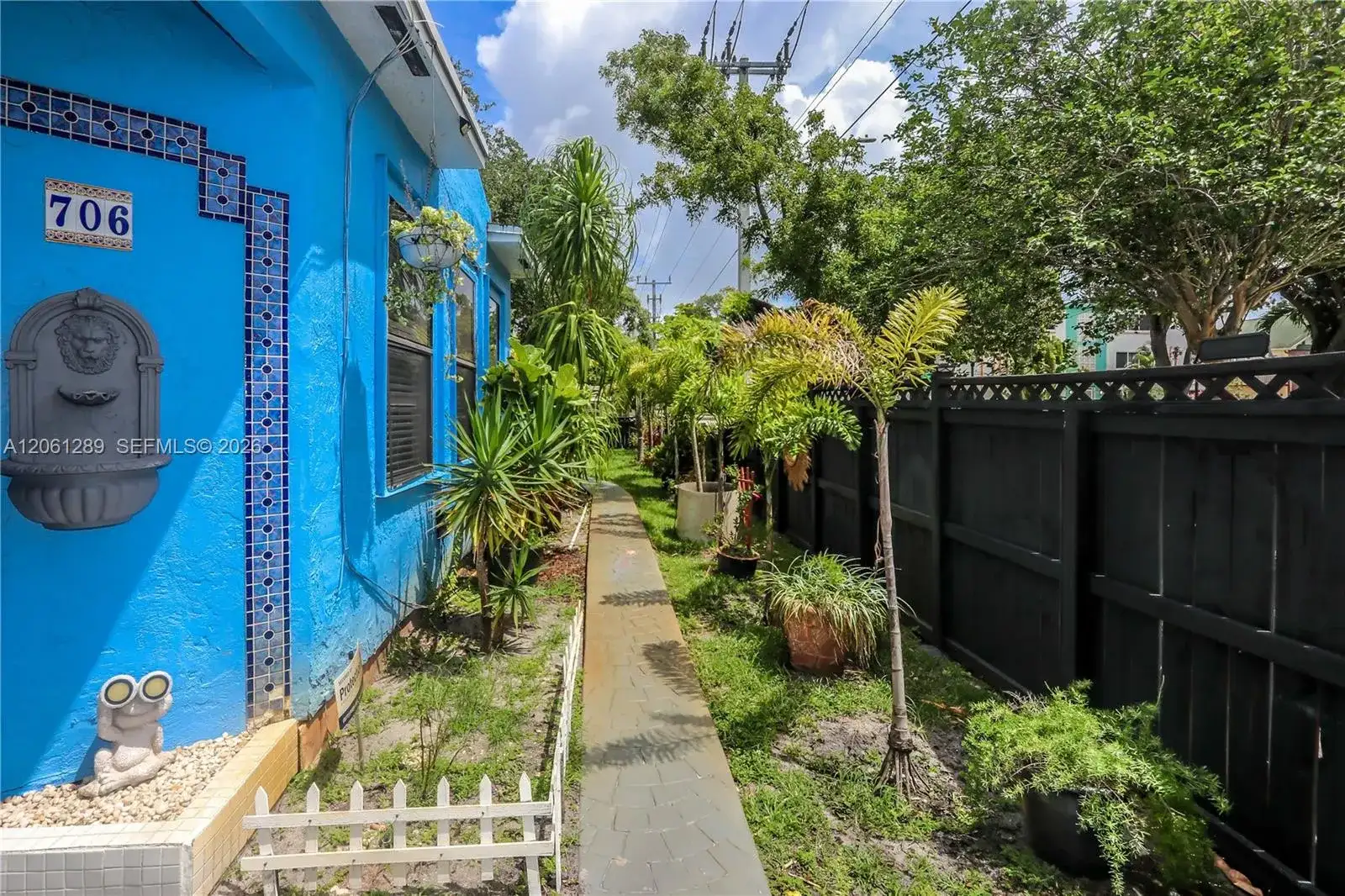 706 S 19th Ave, Hollywood FL 33020 photo 3