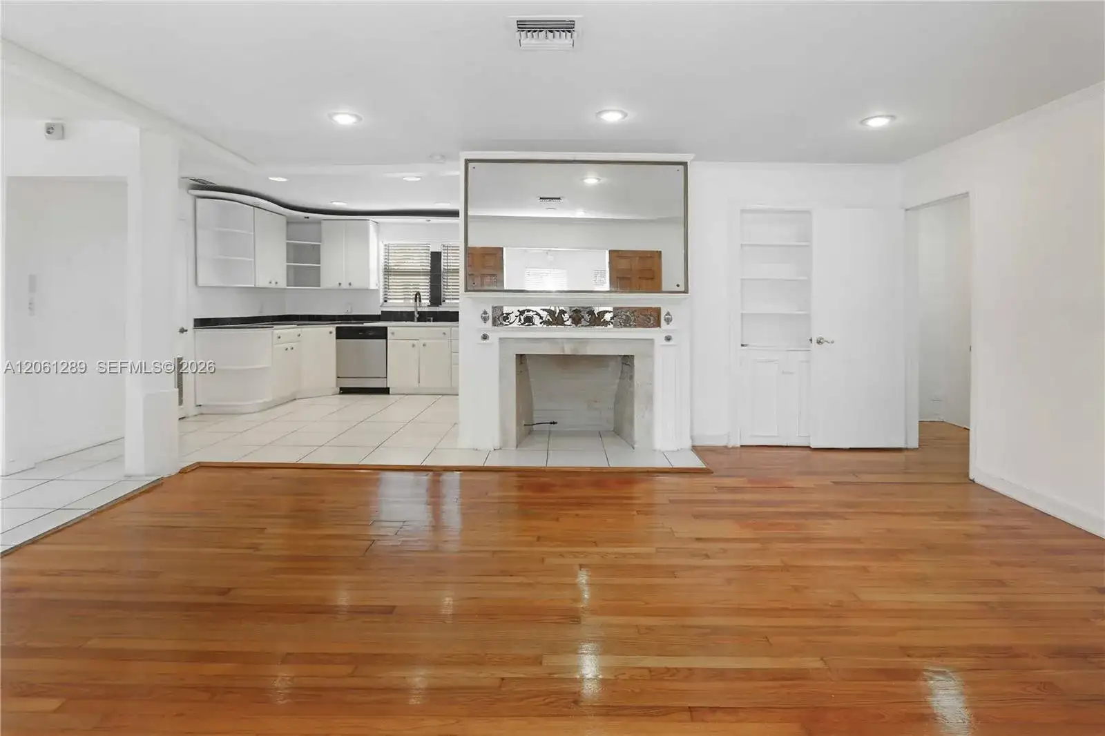 706 S 19th Ave, Hollywood FL 33020 photo 4