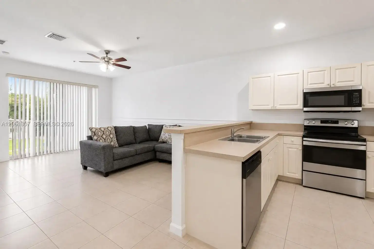 1925 Marsh Harbor Dr # 204, Riviera Beach FL 33404 photo 3