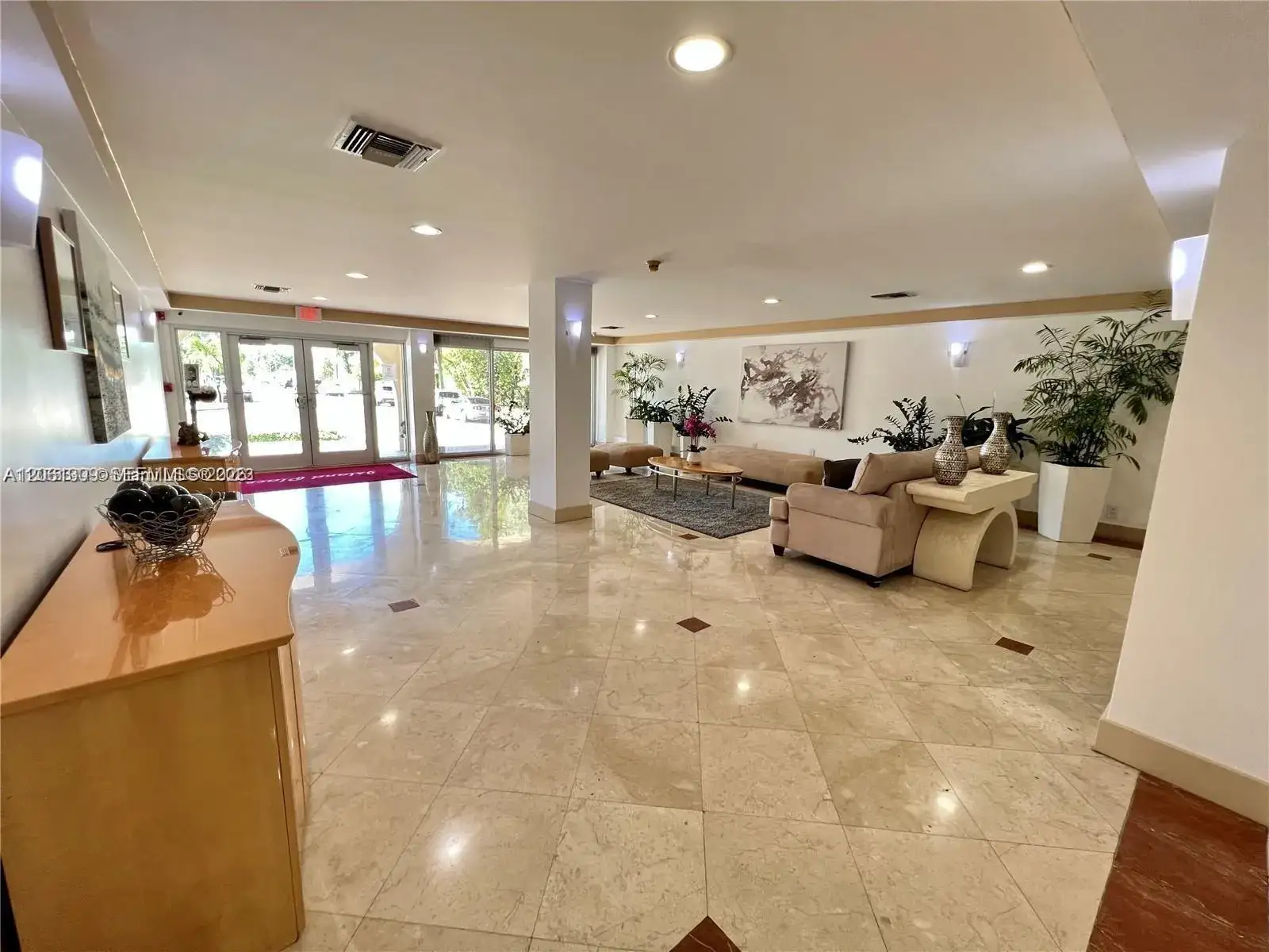1455 N Treasure Dr # H, North Bay Village FL 33141 photo 2