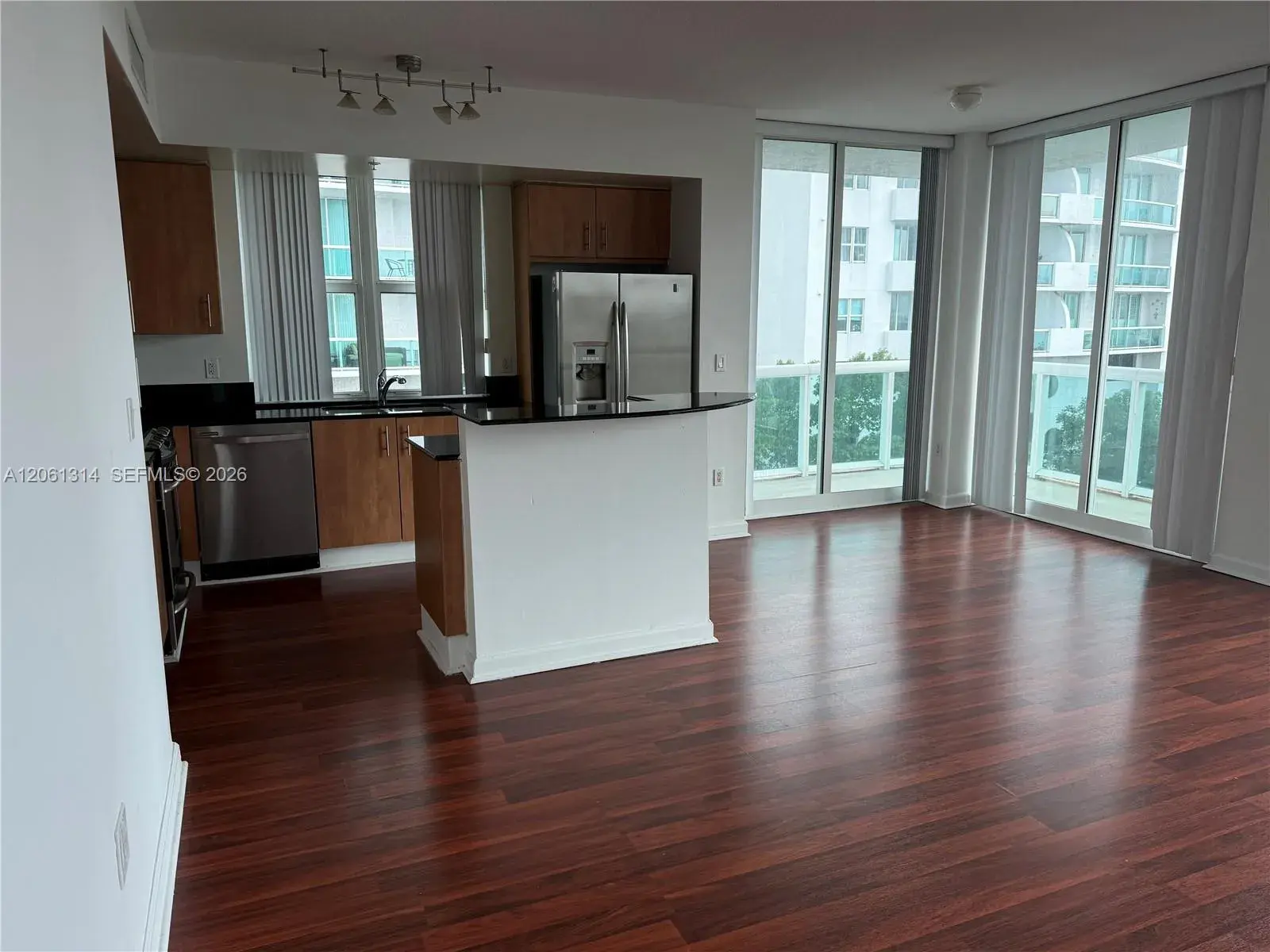 7910 Harbor Island # 510, North Bay Village FL 33141