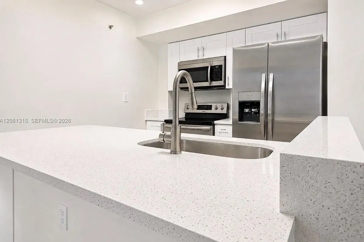102 SW 6th Ave # 507, Miami FL 33130