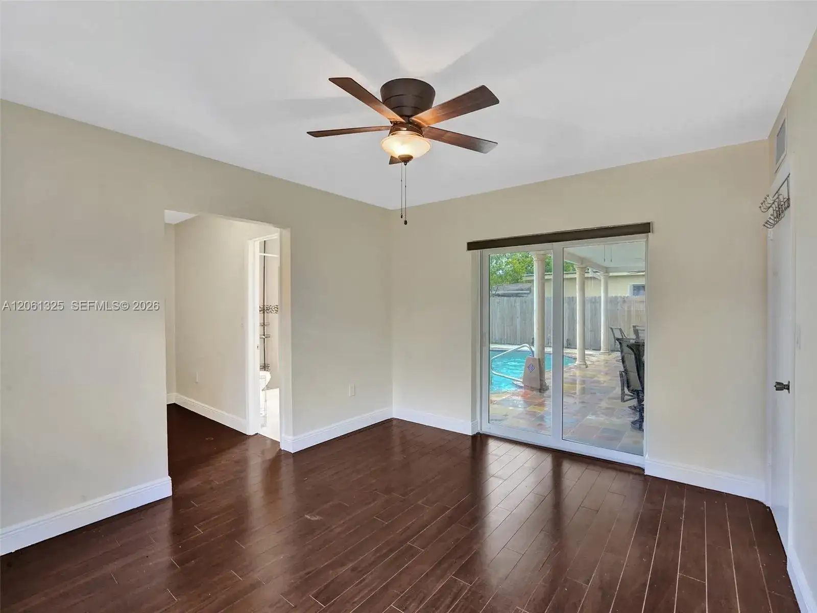 7600 Grandview Blvd, Miramar FL 33023 photo 2