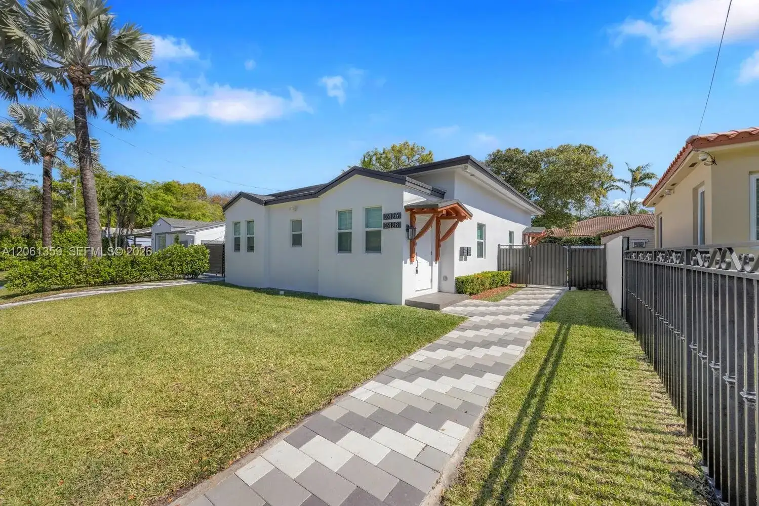 2426 SW 25th St # 2426, Miami FL 33133 photo 2