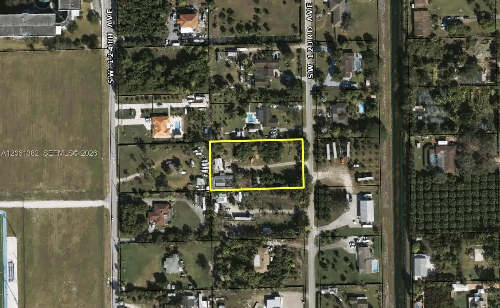24550 SW 123rd Ave, Homestead FL 33032 photo 2