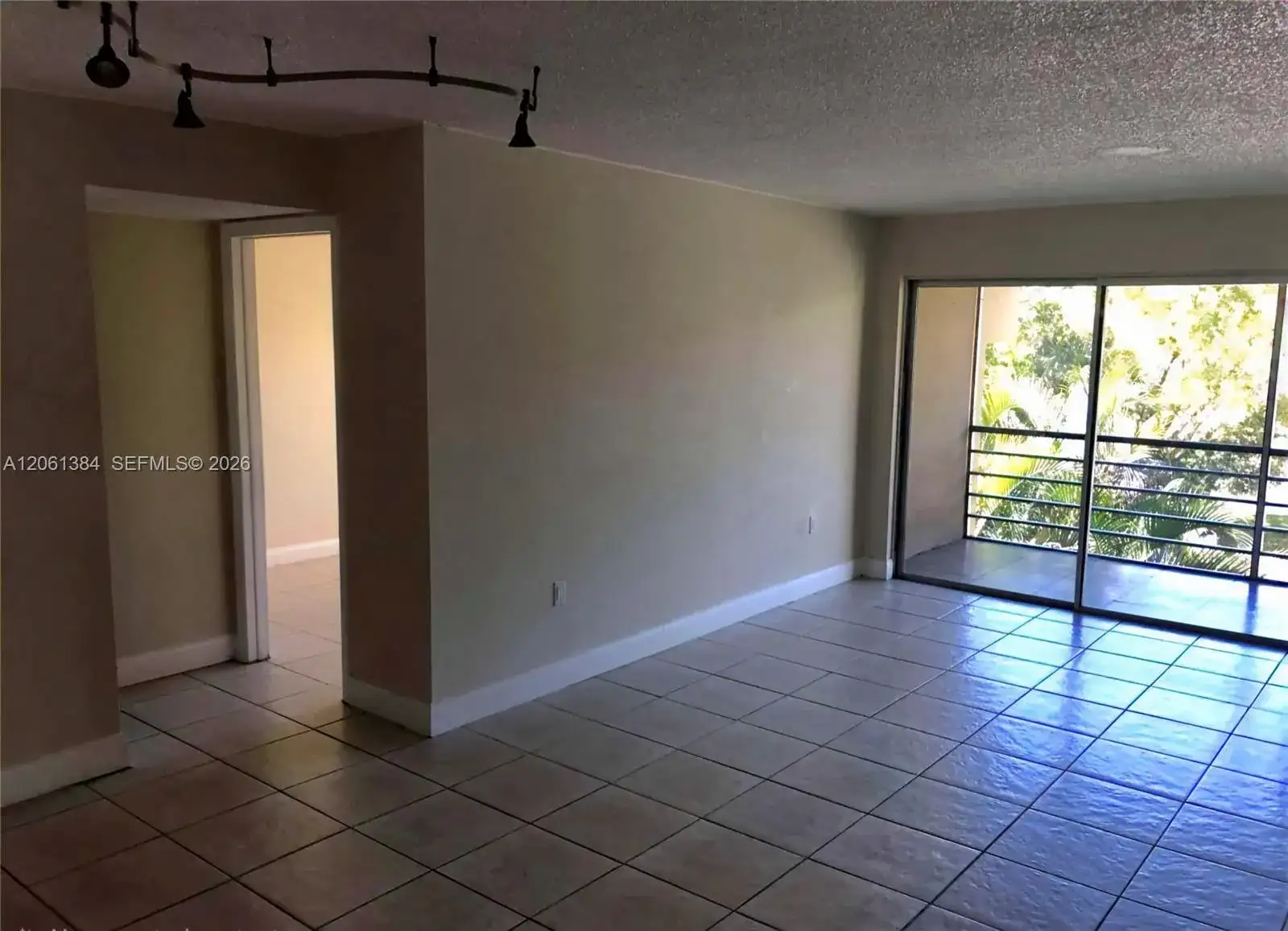 4235 N University Dr # 306, Sunrise FL 33351 photo 3