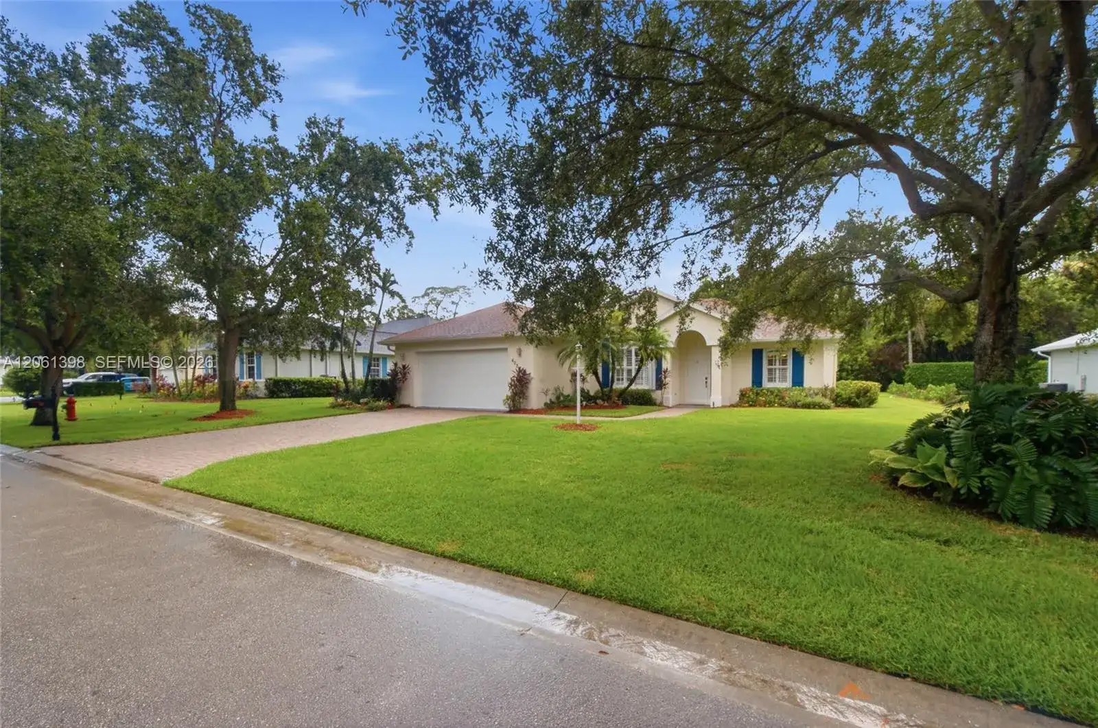 4025 SW Chablis St SW, Vero Beach FL 32968 photo 3