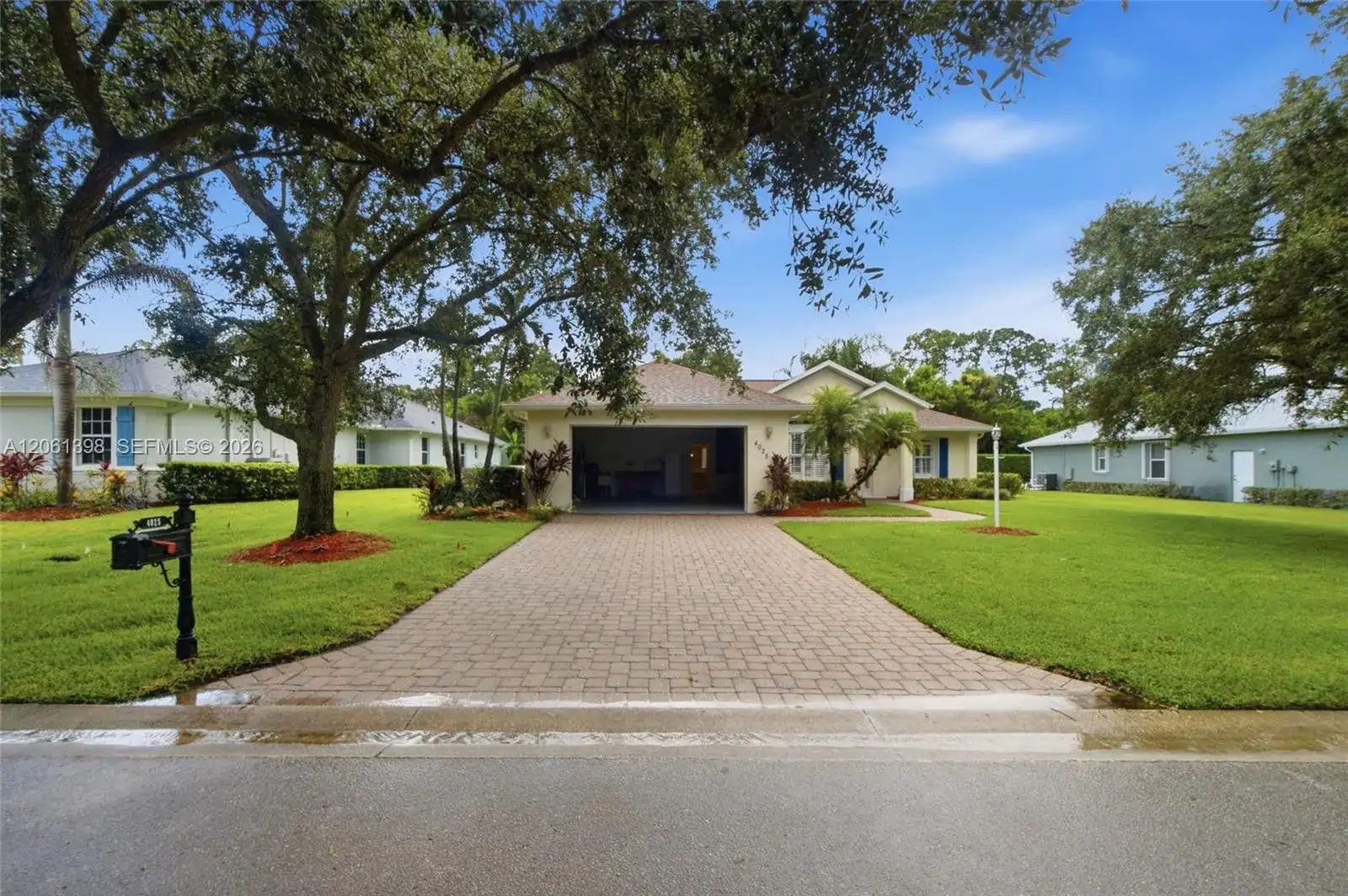 4025 SW Chablis St SW, Vero Beach FL 32968 photo 4
