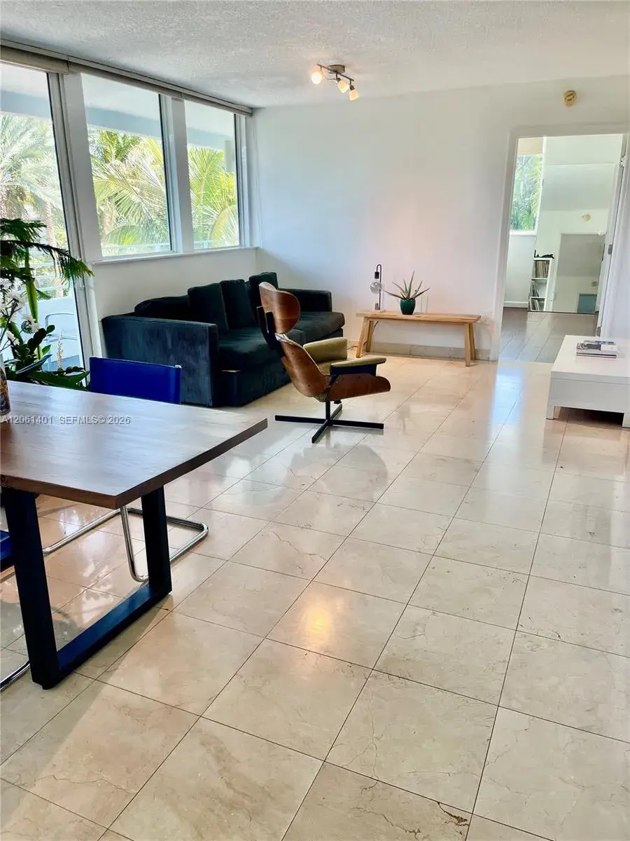 7800 Collins Ave # 309, Miami Beach FL 33141