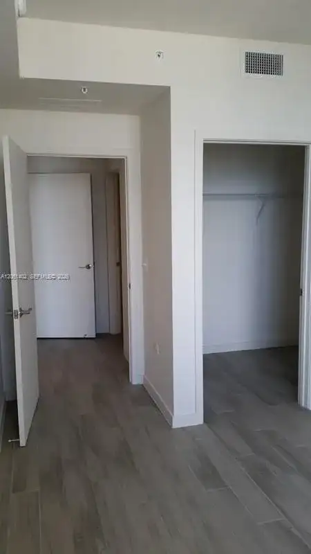 999 SW 1st Ave # 2511, Miami FL 33130 photo 3