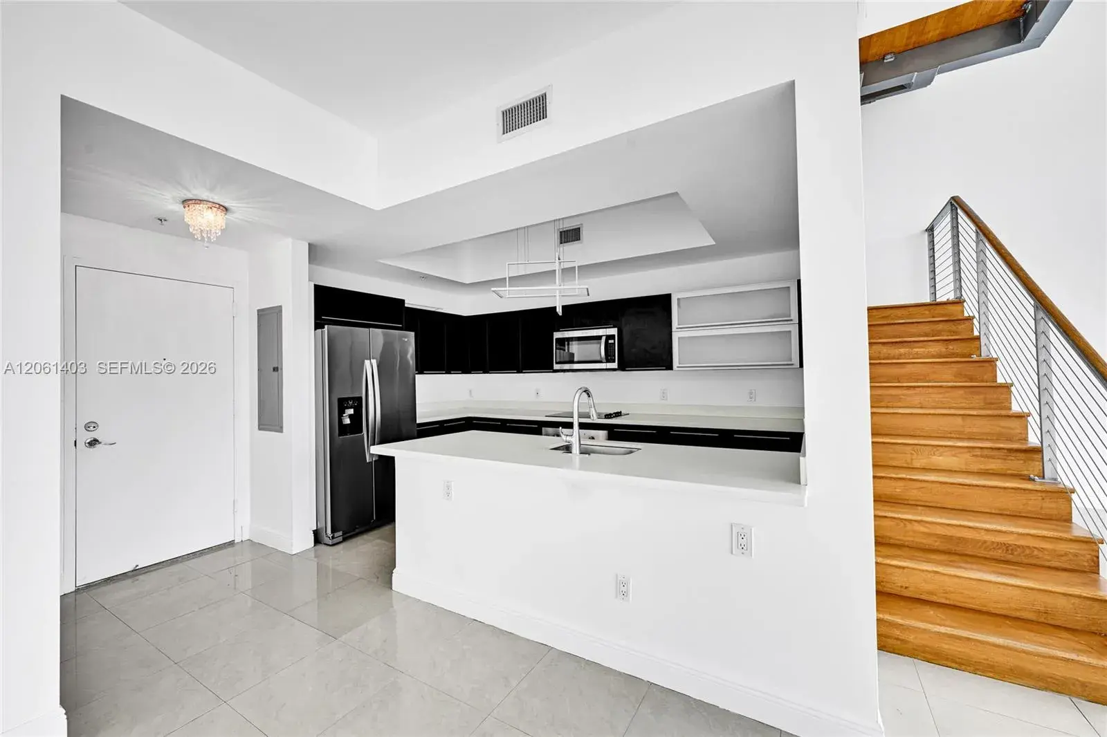 90 SW 3rd St # 17, Miami FL 33130