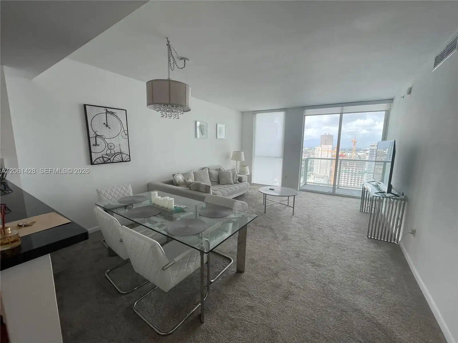 253 NE 2nd St # 3806, Miami FL 33132 photo 2