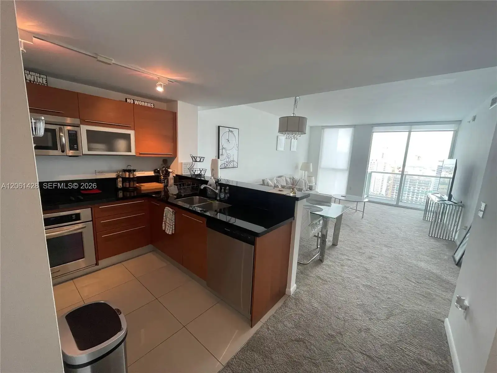 253 NE 2nd St # 3806, Miami FL 33132 photo 3