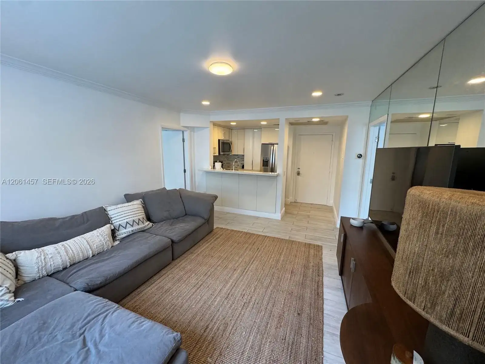 1460 Ocean Dr # 305, Miami Beach FL 33139 photo 3