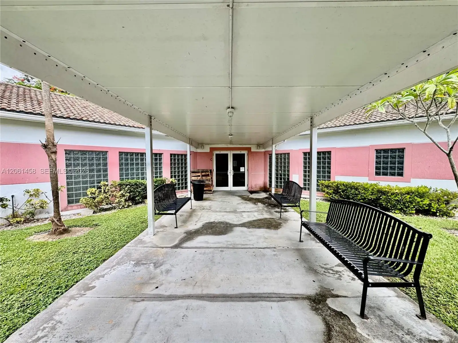 778 W Palm Dr, Florida City FL 33034 photo 2