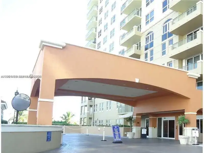 2080 S OCEAN DR # 309, Hallandale Beach FL 33009 photo 5