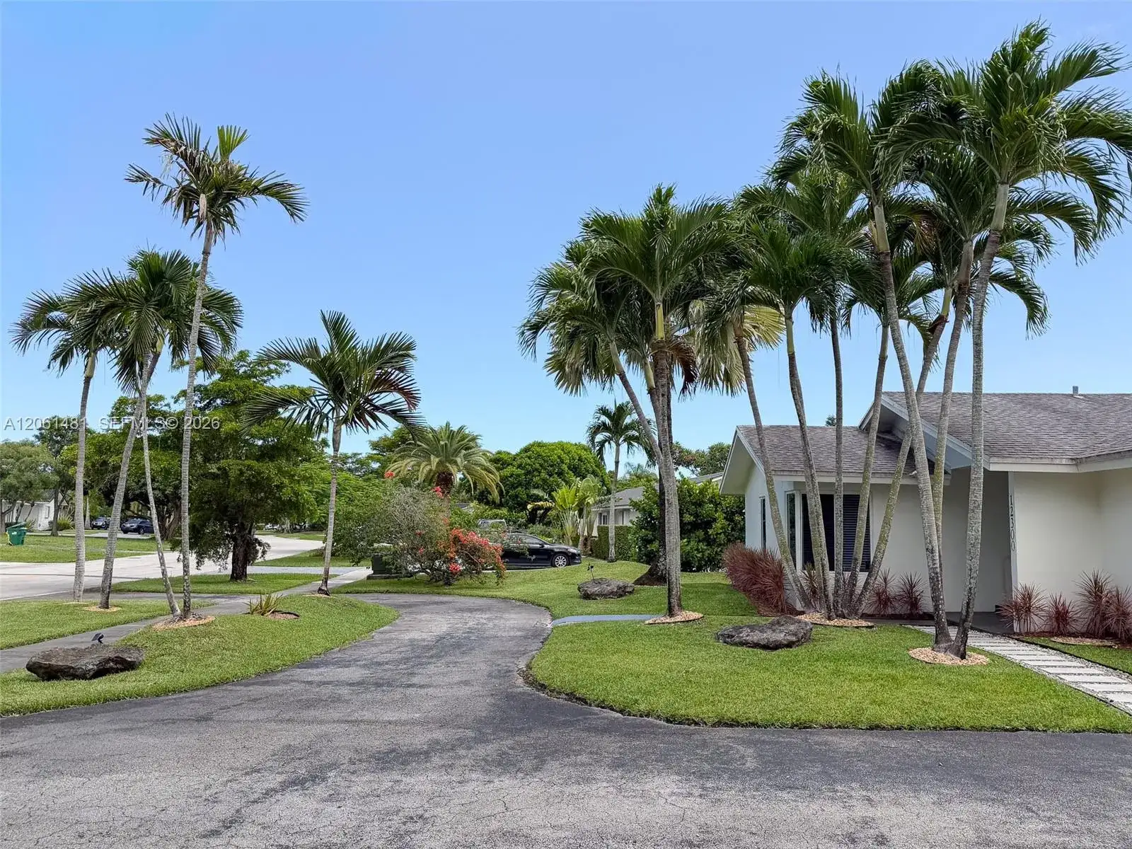 12300 SW 112th Ave, Miami FL 33176 photo 3