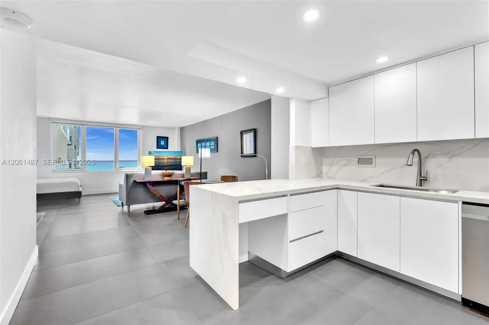 2301 E Collins Ave # 1543, Miami Beach FL 33139 photo 3