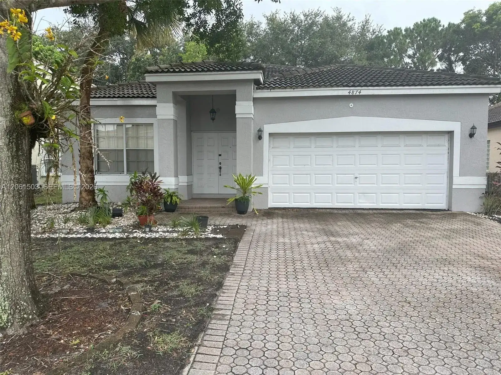 4874 NW 57th Mnr, Coconut Creek FL 33073 photo 2