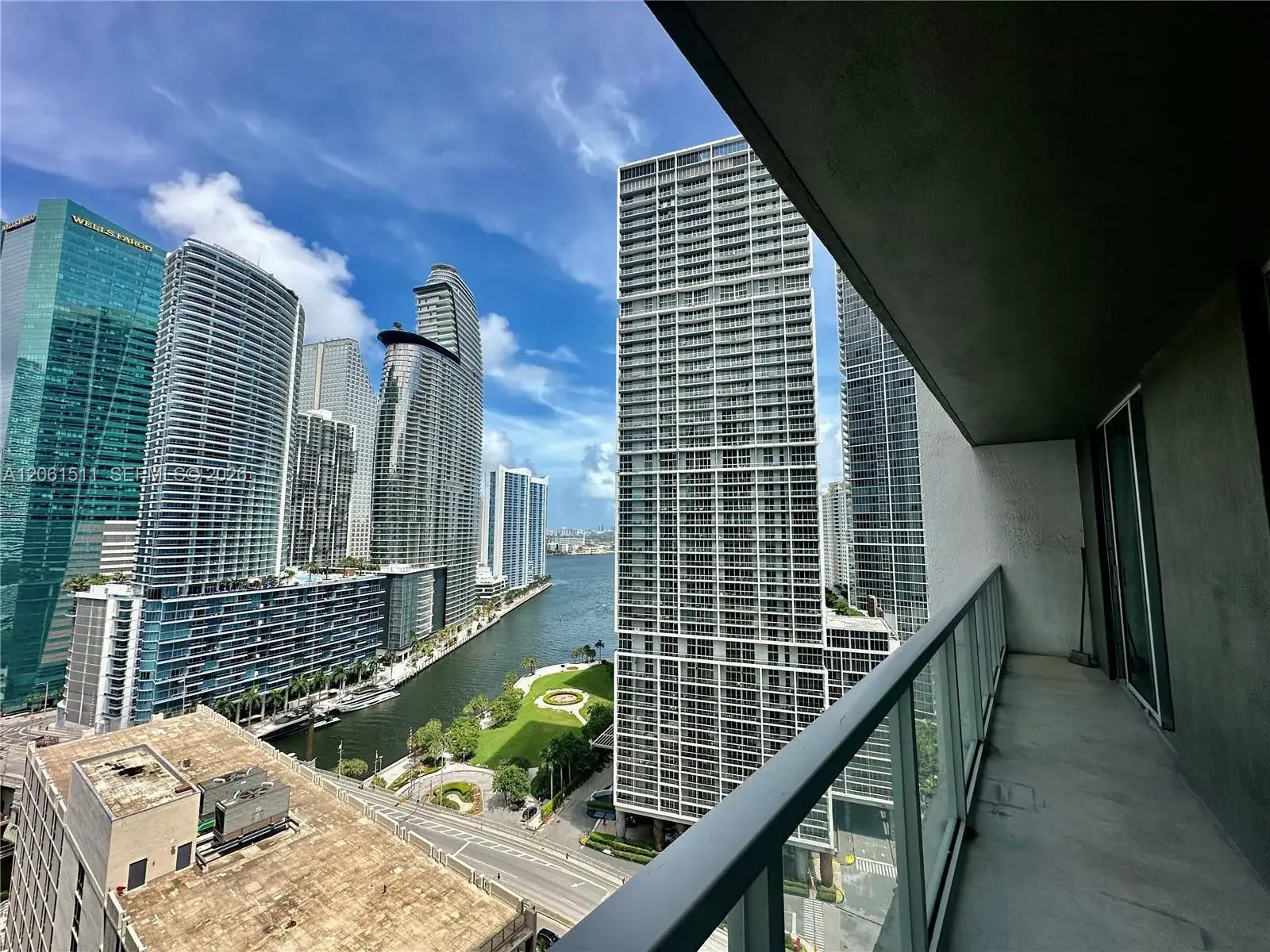 500 Brickell Ave # 2407, Miami FL 33131