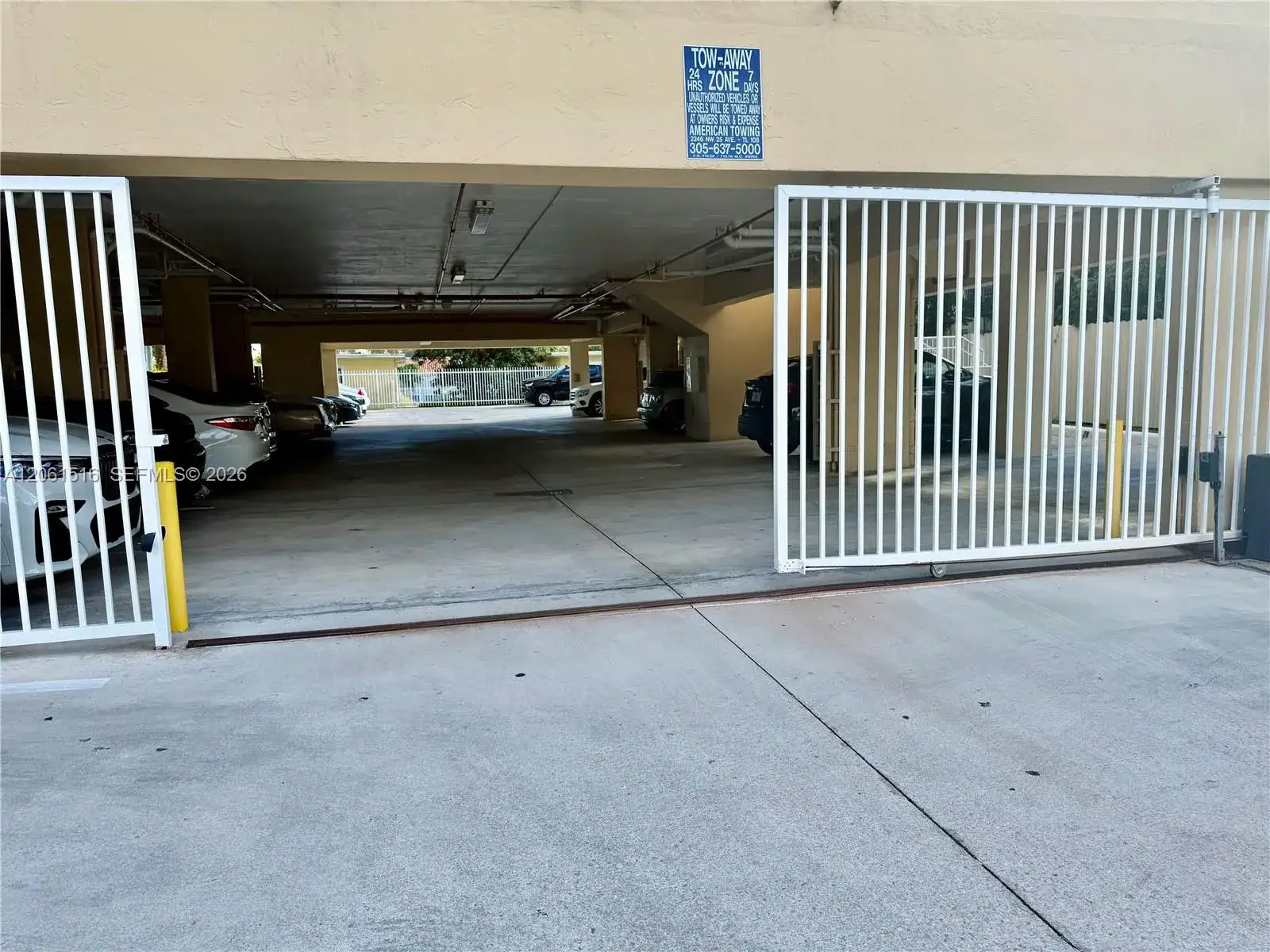 601 SW 37th Ave # 303, Miami FL 33135 photo 5