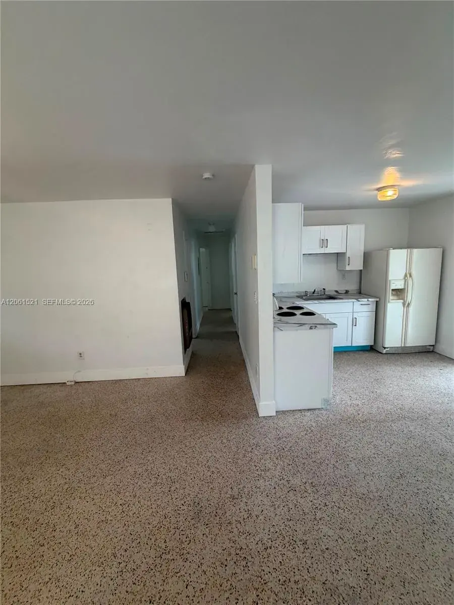11530 SW 136th St, Miami FL 33176