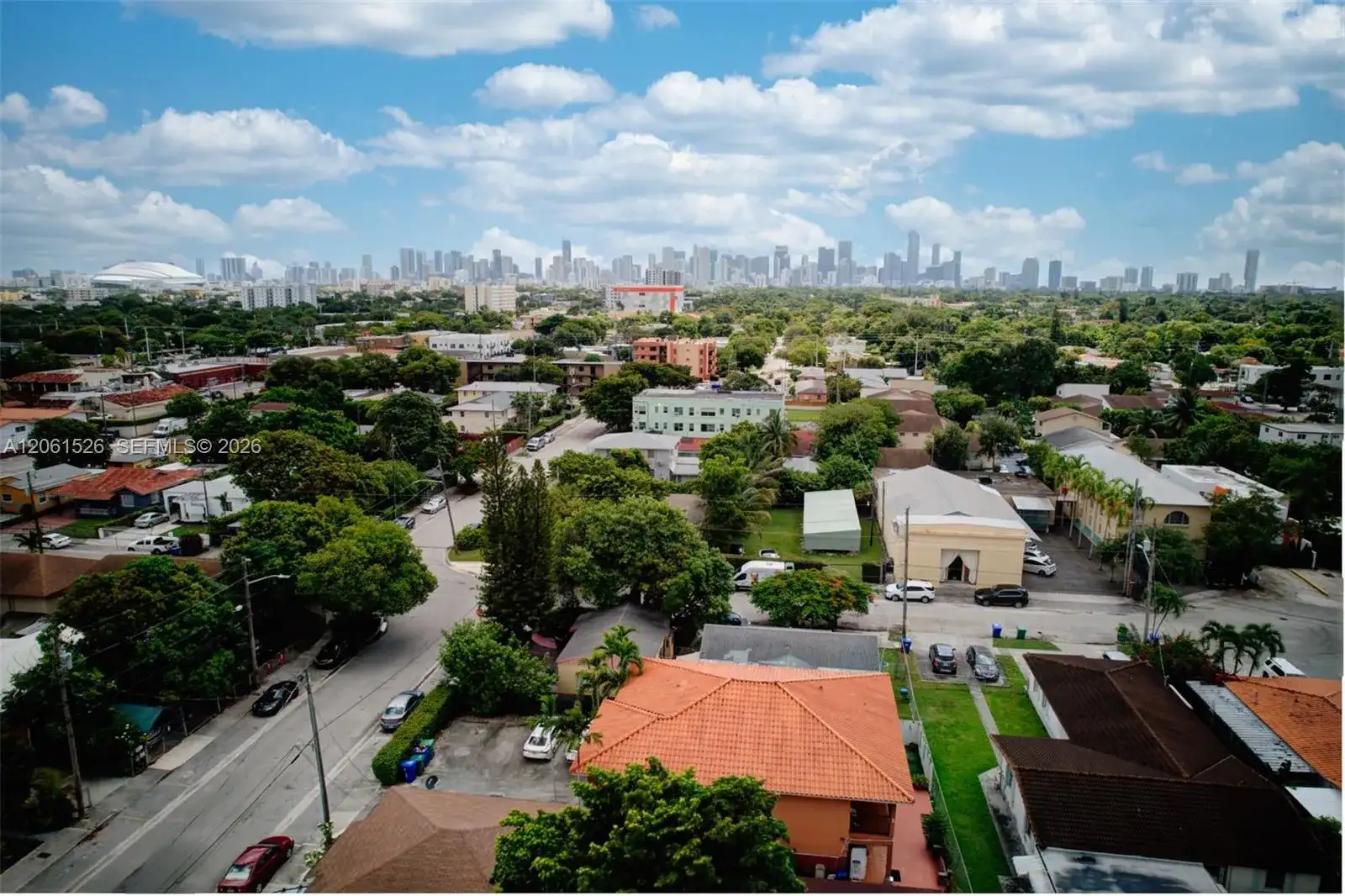 2550-2552 SW 10 St, Miami FL 33135 photo 4
