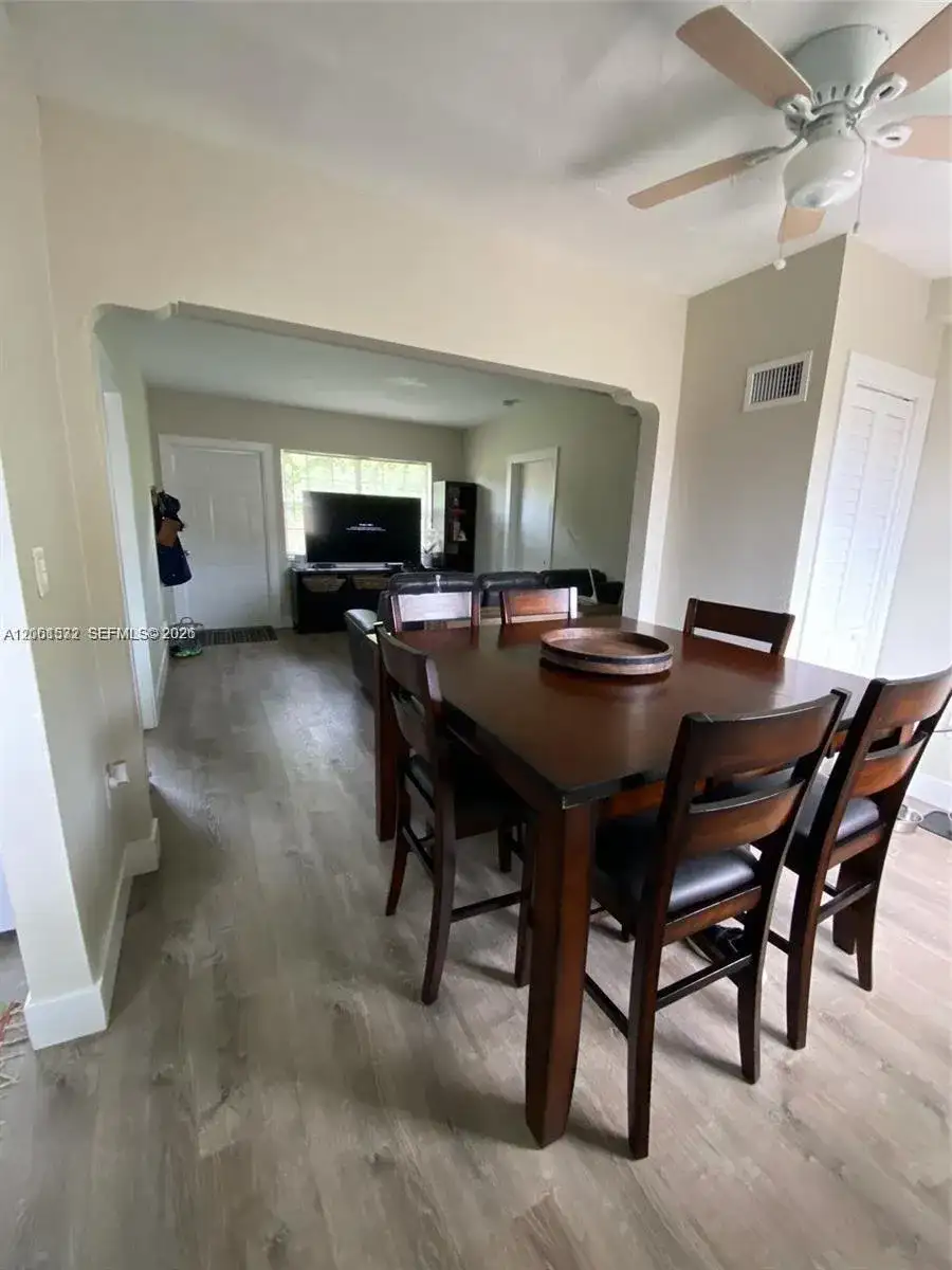 12108 NE 5th Ave # 4, North Miami FL 33161 photo 2