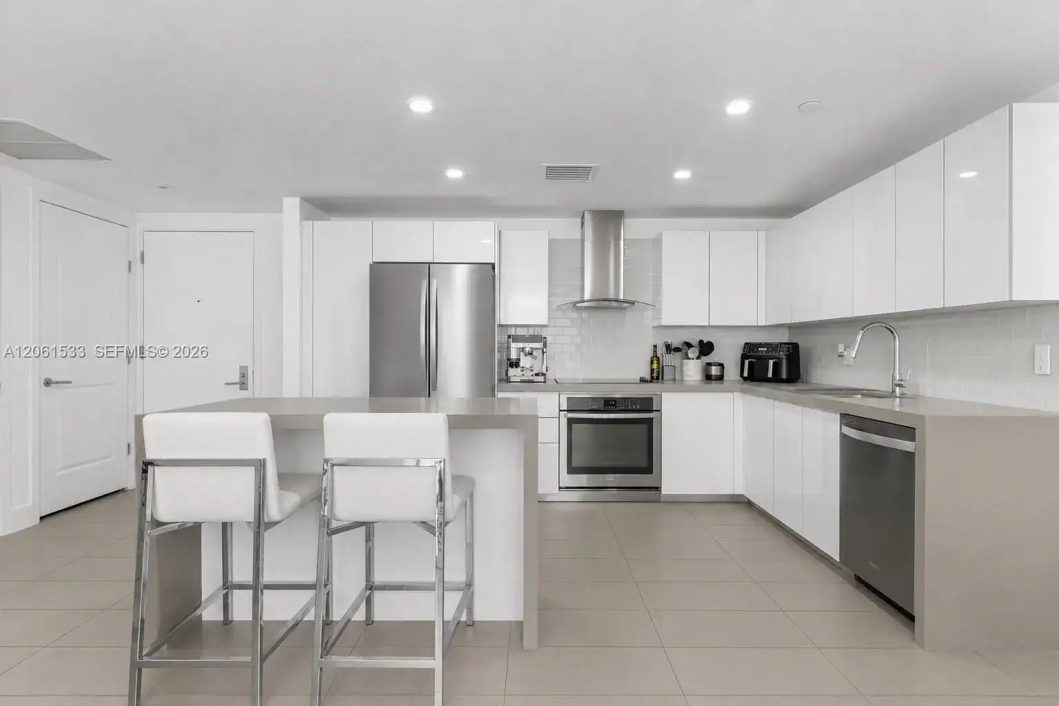 1600 NE 1st Ave # 1418, Miami FL 33132 photo 4