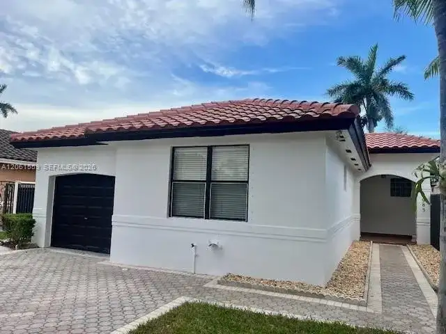 6983 SW 161st PL # 0, Miami FL 33193