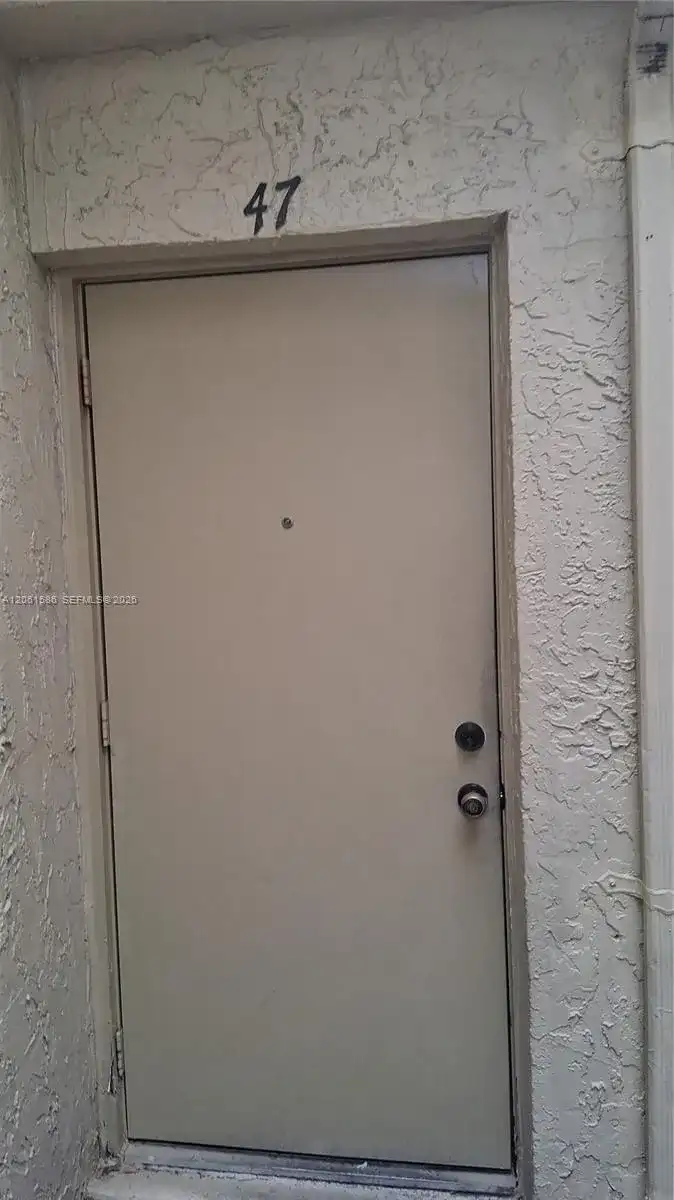 8401 W Sample Rd # 47, Coral Springs FL 33065