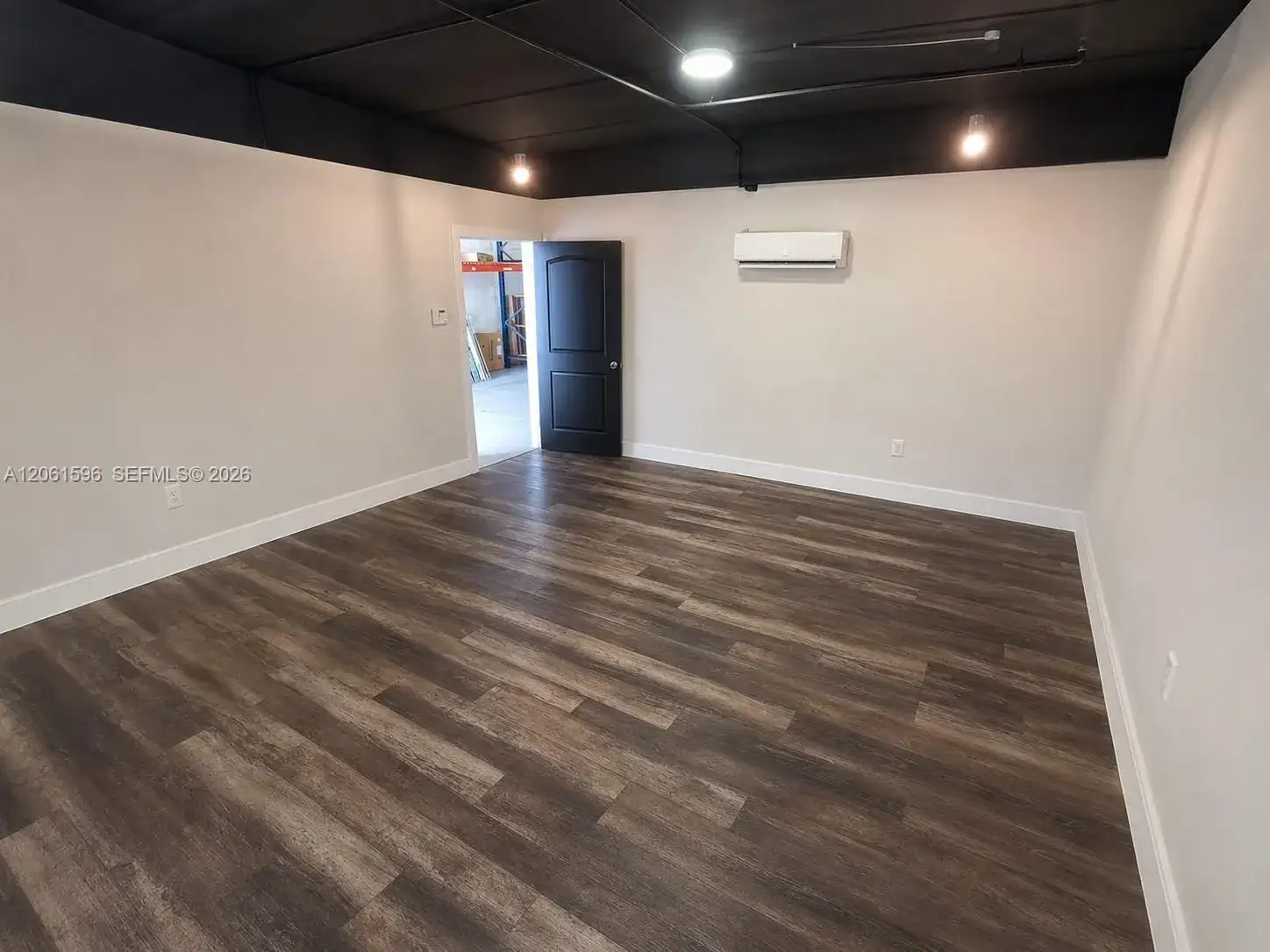 2355 NW 70th Ave # 9, Miami FL 33122 photo 2