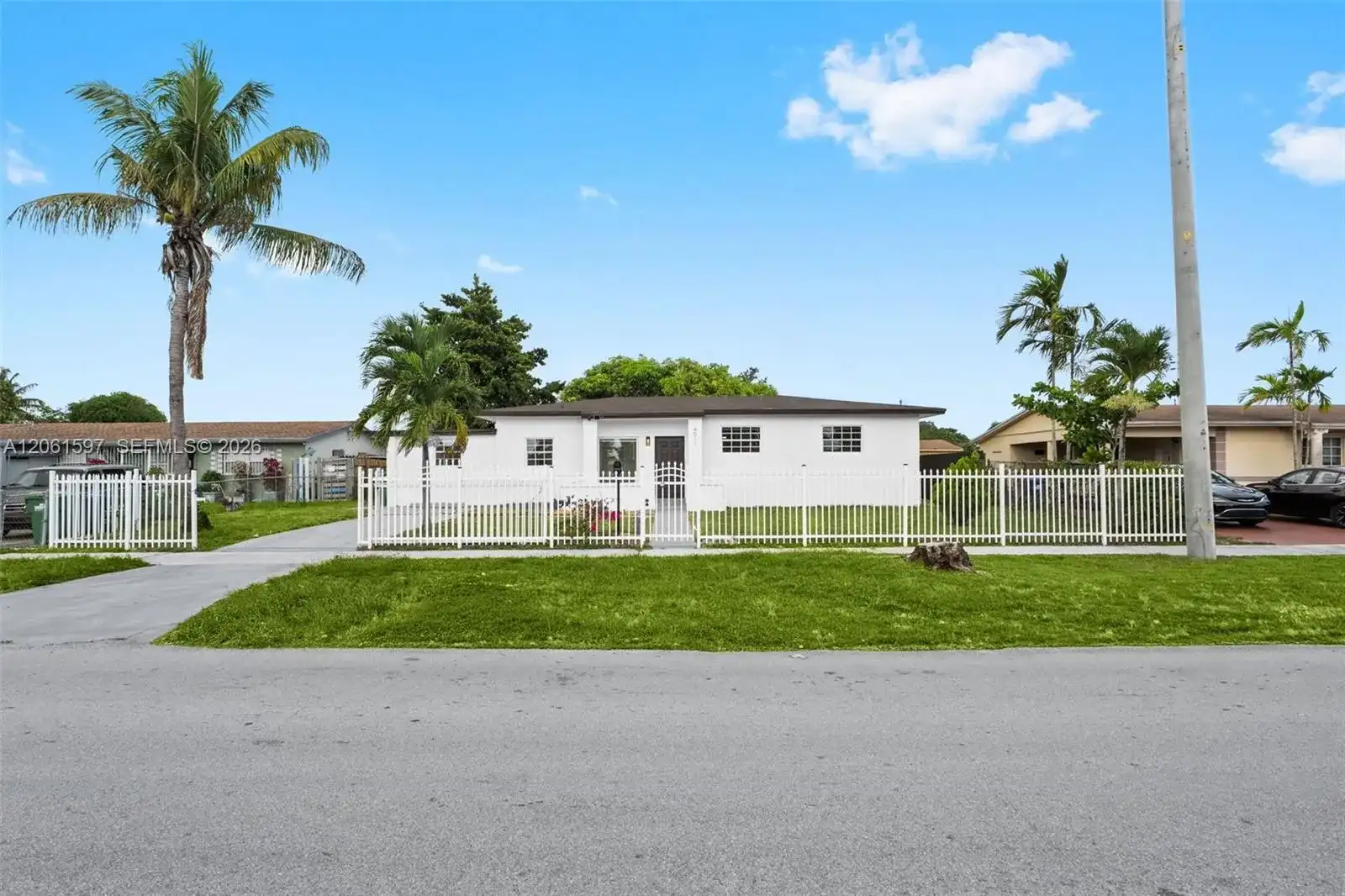 4011 NW 171st St, Miami Gardens FL 33055