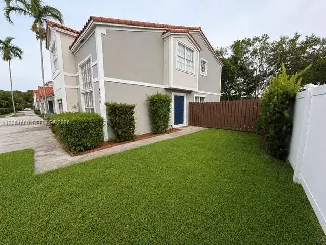 8496 SW 23rd Ct, Miramar FL 33025 photo 2