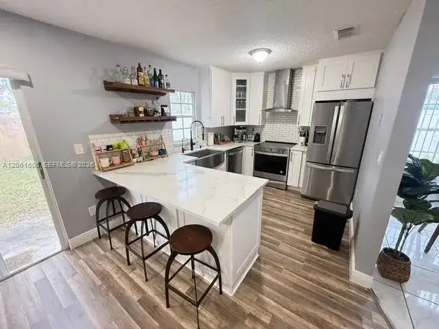 8496 SW 23rd Ct, Miramar FL 33025 photo 4
