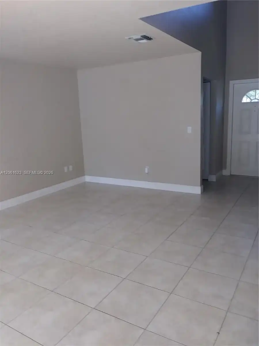 804 NW 99th Ave # 804, Plantation FL 33324